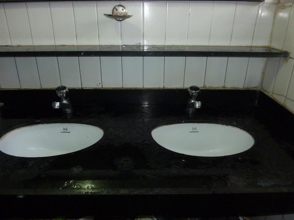 Yadgar Guest House 孟买 外观 照片