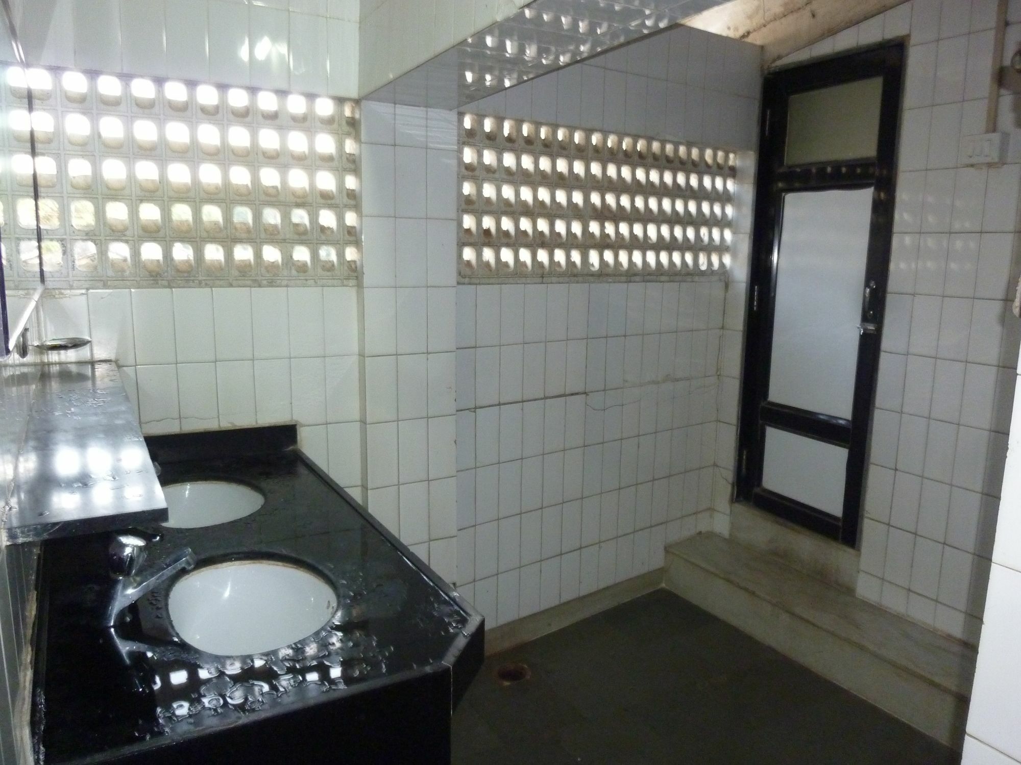 Yadgar Guest House 孟买 外观 照片